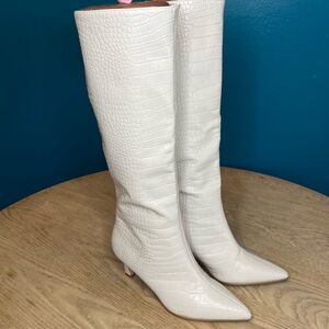 Steve Madden Lavan Croc-Embossed Ivory Leather Kitten Heel Boots Women’s Size 5
